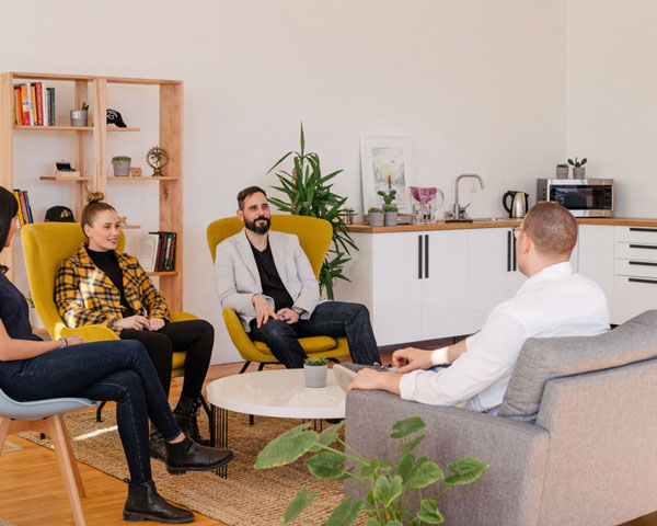 Nosotros 3 Equipo de tecnología